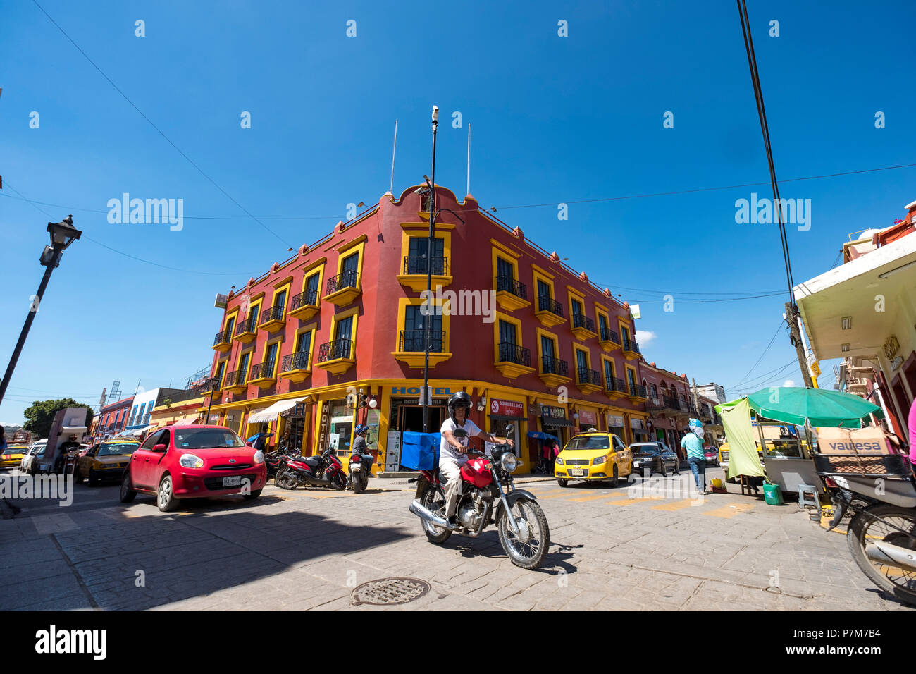 Paysage urbain autour du marché de Juárez dans la ville d'Oaxaca dans le sud du Mexique Banque D'Images