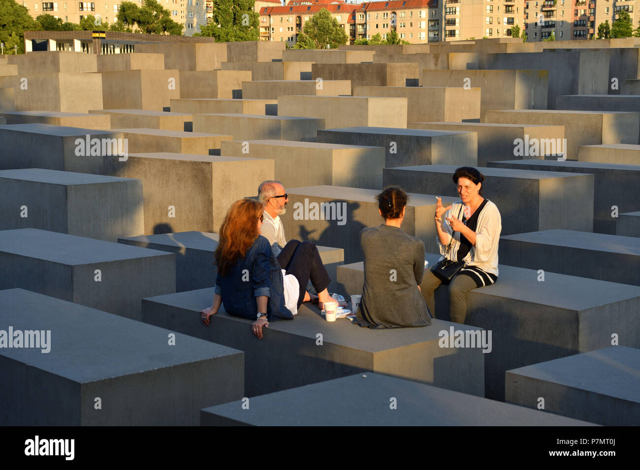 Allemagne, Berlin, Mitte, Holocaust Mahnmal / Holocaust Memorial pour les victimes de l'Holocauste par l'architecte Peter Eisenmann Banque D'Images