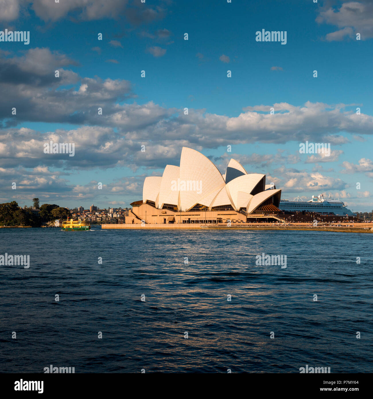Au coucher du soleil, l'Opéra de Sydney, New South Whales, Australie Banque D'Images