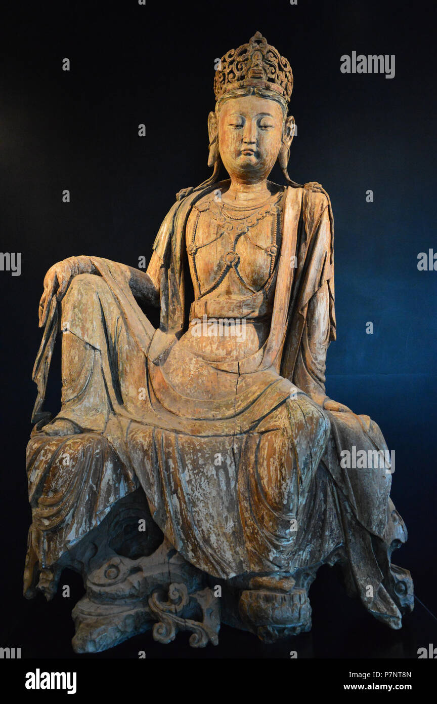 N/A. N/A 405 figure de Guanyin en bois Banque D'Images