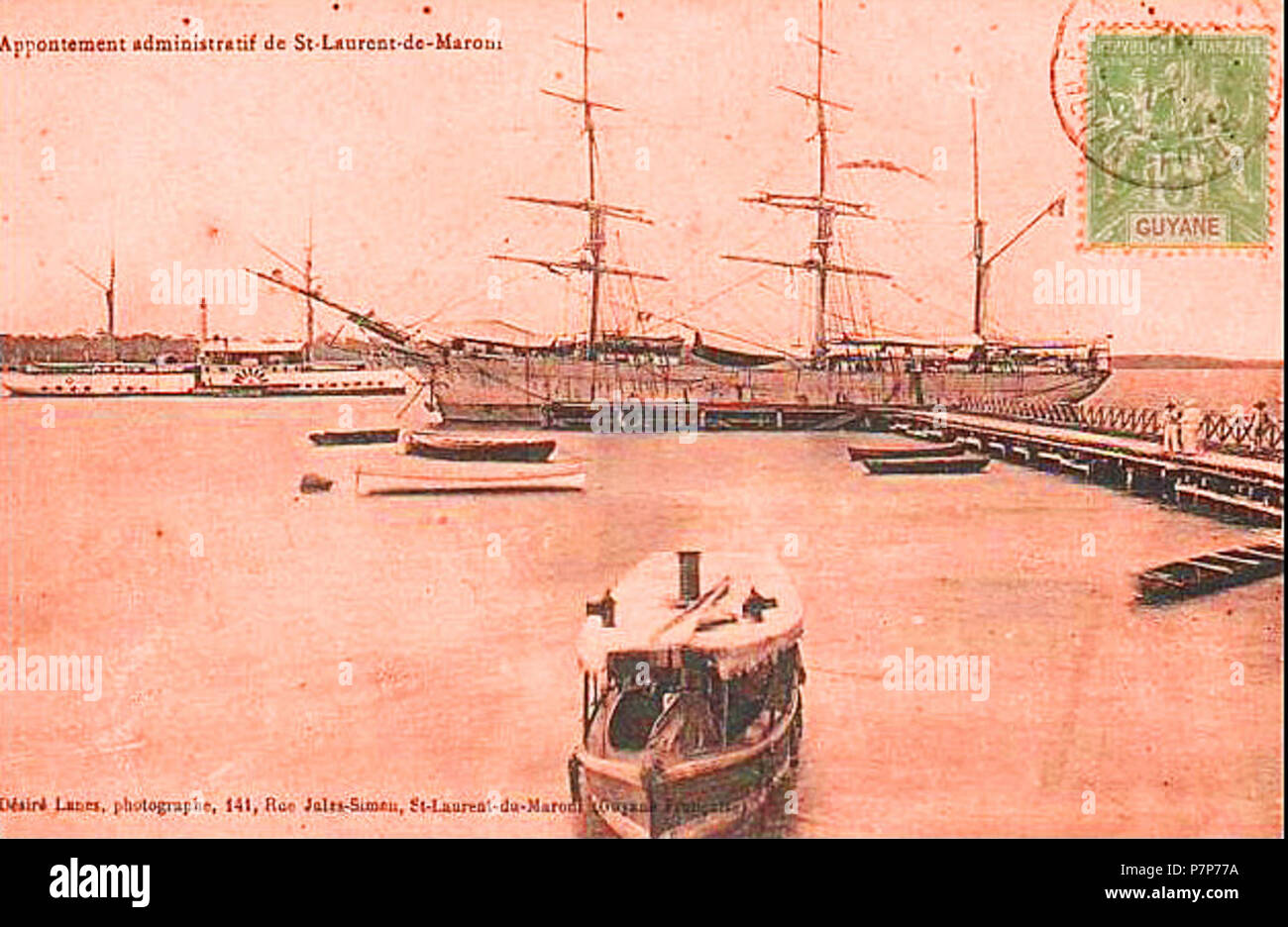 DL 134 Appontement administratif à Saint-Laurent-du-Maroni Banque D'Images