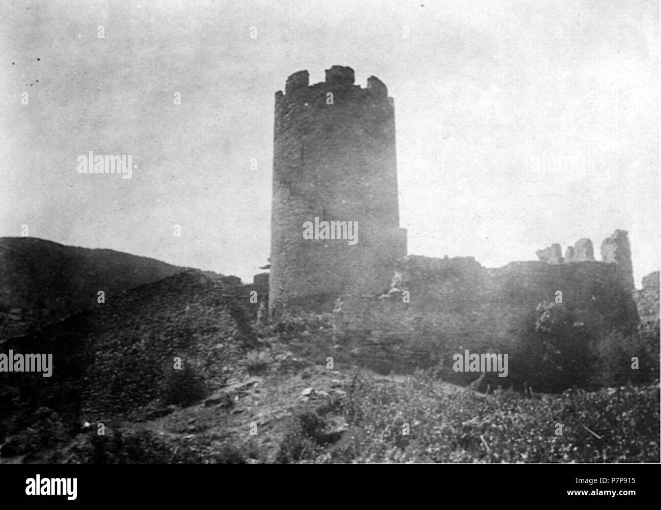 Fronte sud - ovest di Châtel-Argent, Villeneuve, Valle d'Aosta, Italie. avant 1942 89 Chatel argent foto nigra 1 Banque D'Images