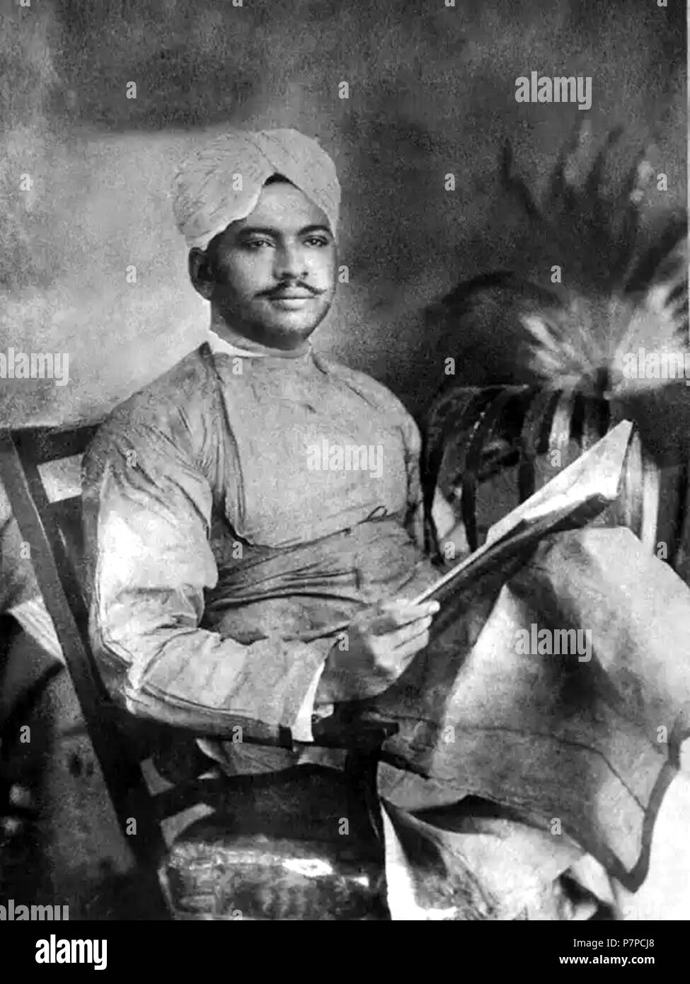 English : 'poète Gujarati ursinhji «Gohil Kalapi' qui était aussi de l'État princier, royal Lathi au cours de l'Inde britannique. Il est mort en 1900 donc l'image doit être en Sursinhji . Avant 1900 358 Kalapi Gohil Banque D'Images