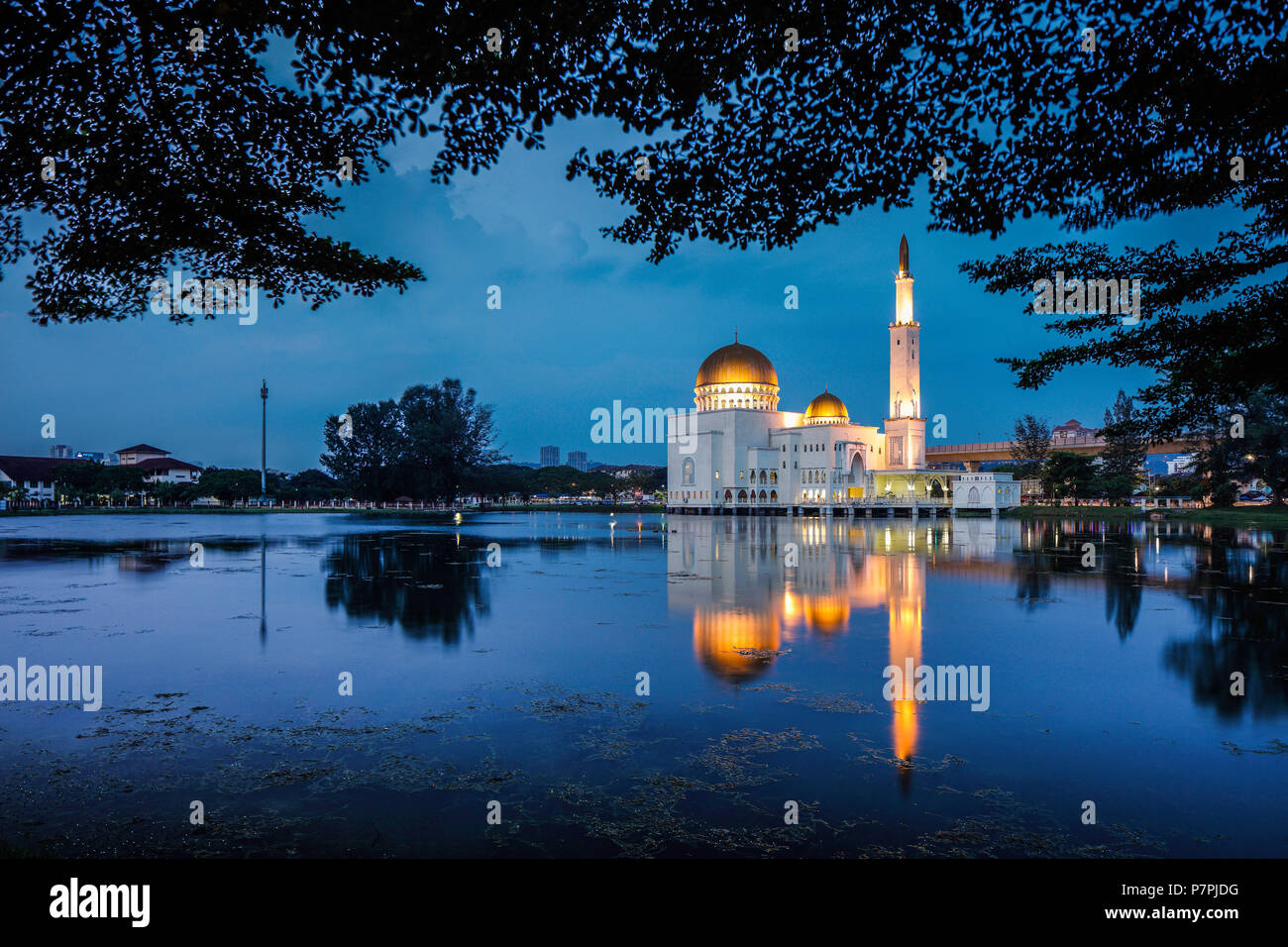 Une soirée paisible calme à la mosquée Salam Comme, à la Malaisie, Perdana. Banque D'Images