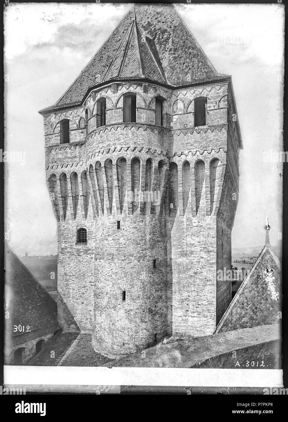 87 CH-NB - Vufflens-le-Château, Château, donjon, vue partielle - Collection Max van Berchem - EAD-7579 Banque D'Images