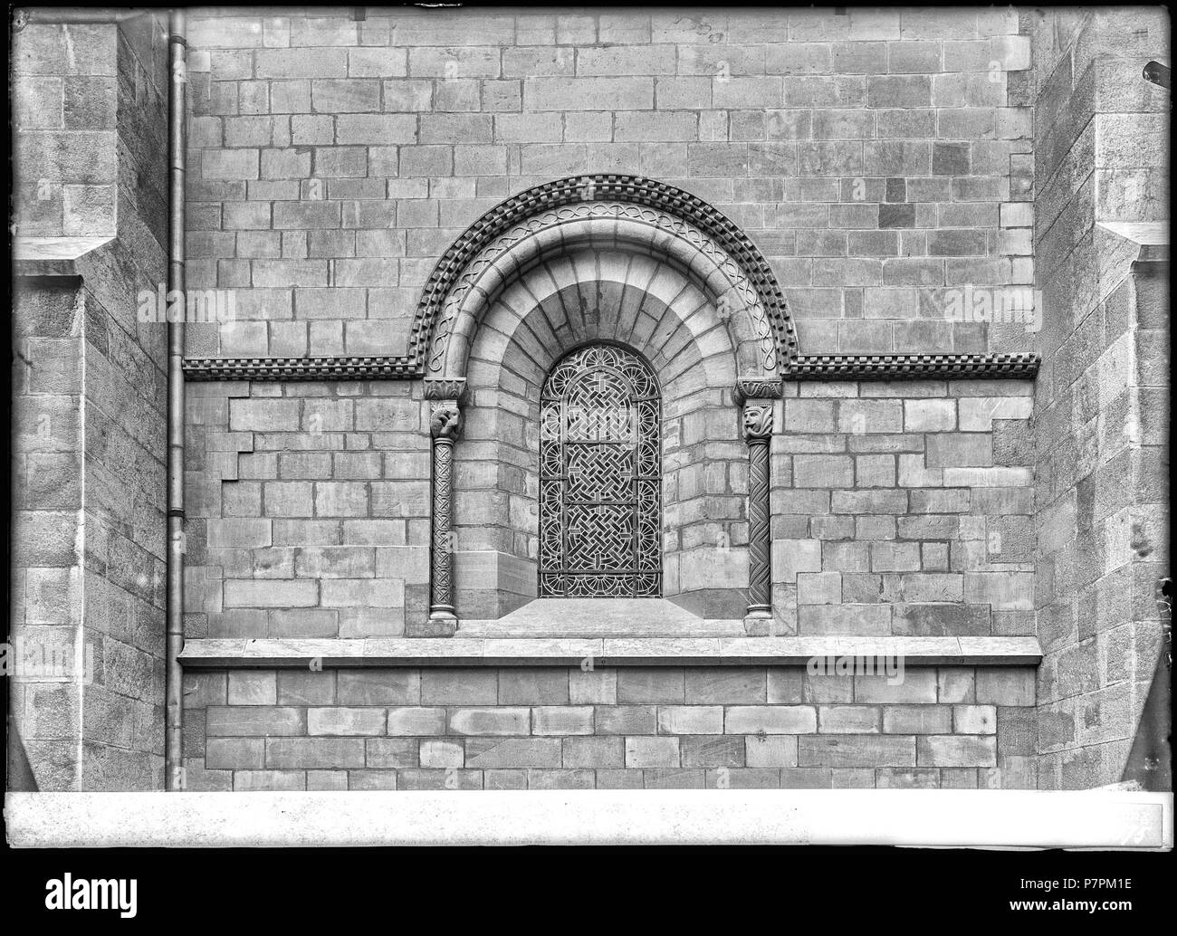 71 CH-NB - Genève, cathédrale Saint-Pierre, Fenêtre, vue partielle - Collection Max van Berchem - EAD-8704 Banque D'Images