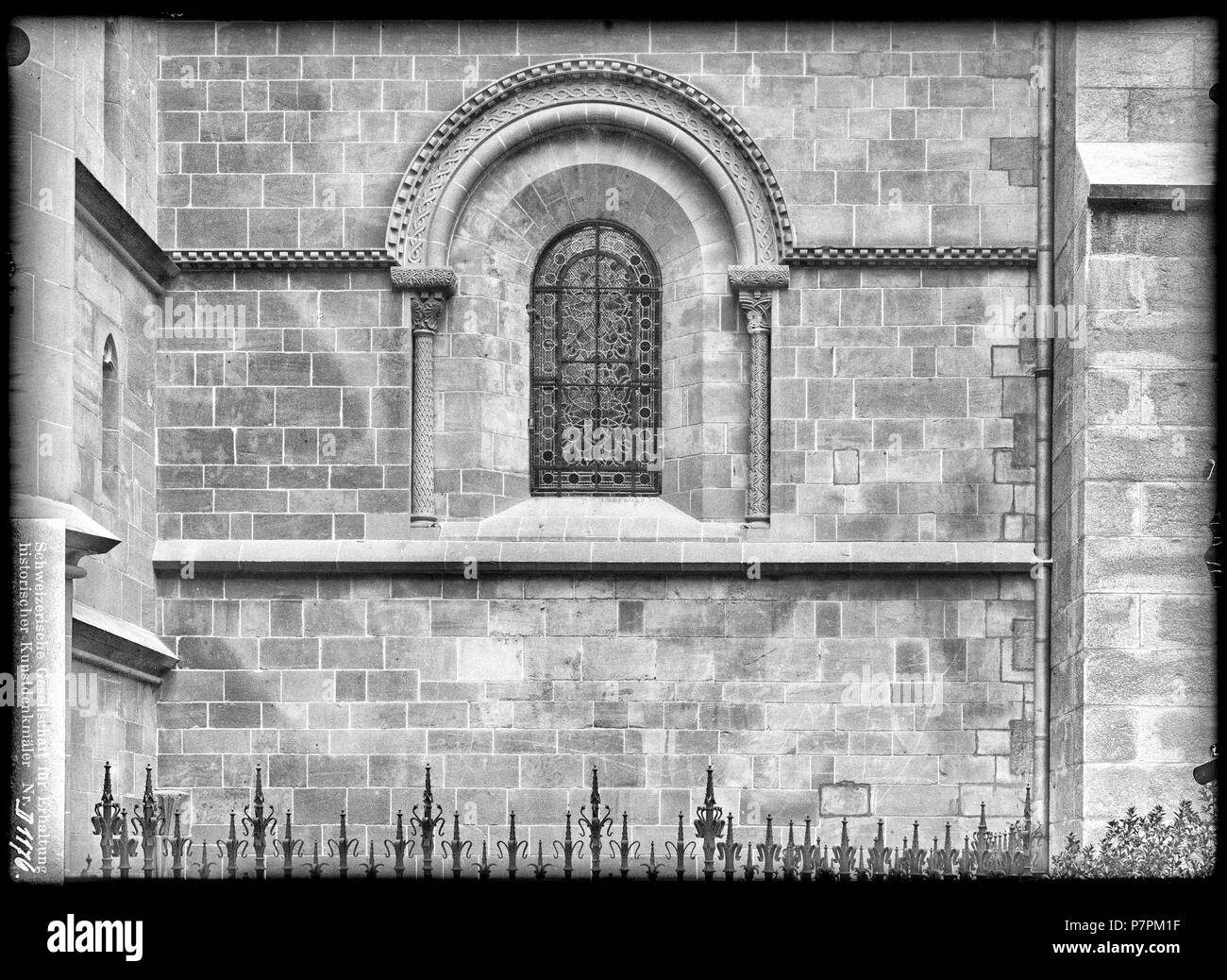 71 CH-NB - Genève, cathédrale Saint-Pierre, Fenêtre, vue partielle - Collection Max van Berchem - EAD-8705 Banque D'Images