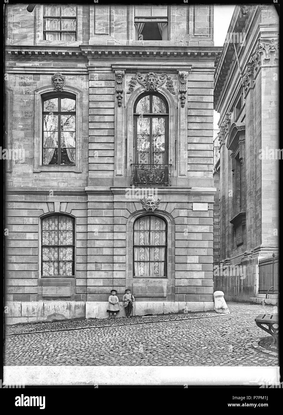 71 CH-NB - Genève, Maison Mallet, façade, vue partielle - Collection Max van Berchem - EAD-8708 Banque D'Images