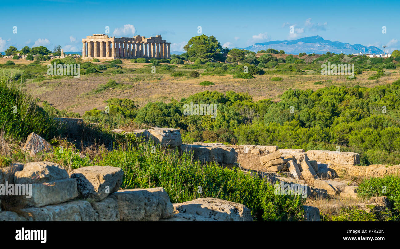 Ruines à Selinunte, site archéologique et l'ancienne ville grecque en Sicile, Italie. Banque D'Images
