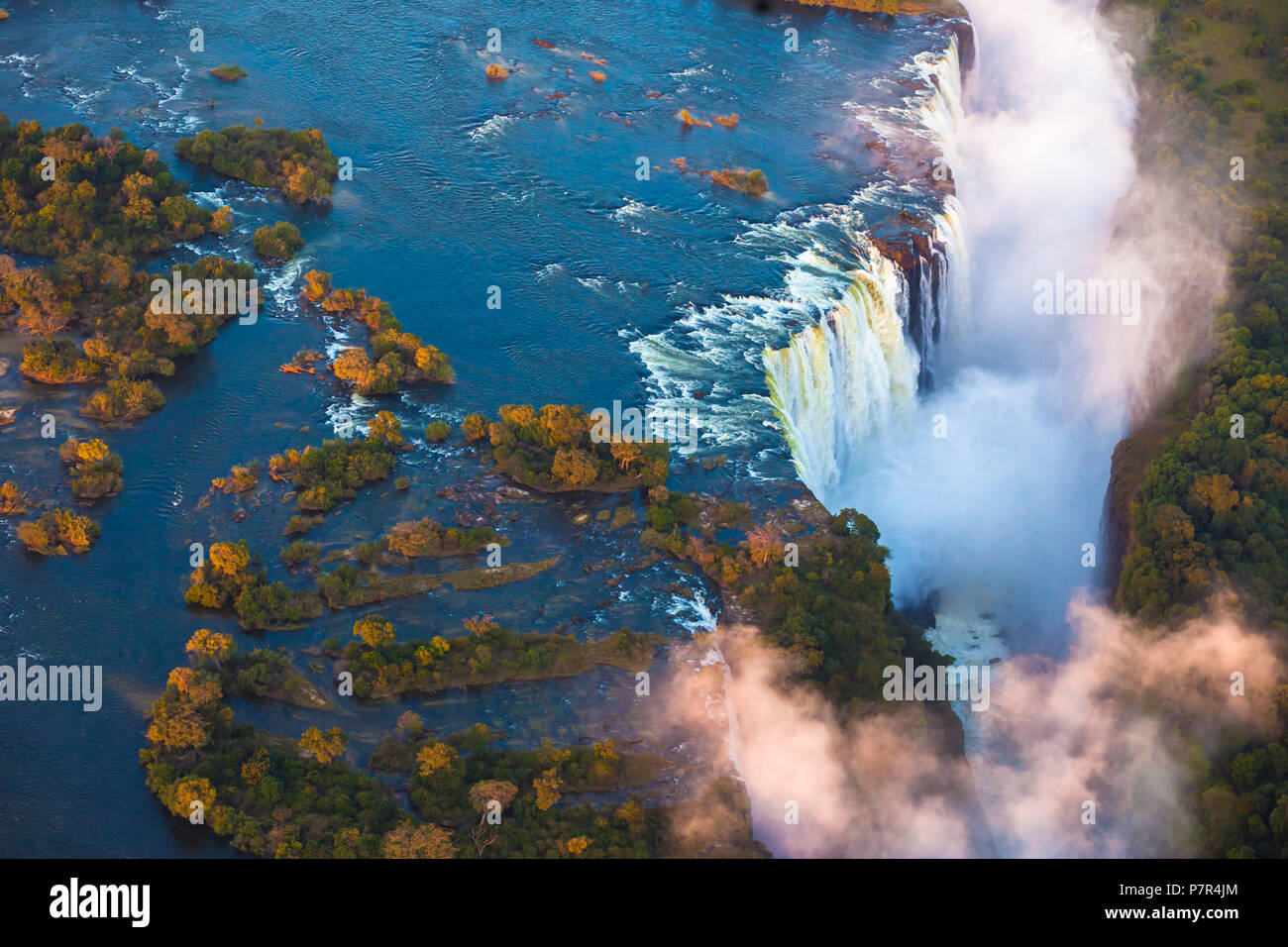 Victoria Falls dans l'air de l'après-midi Banque D'Images