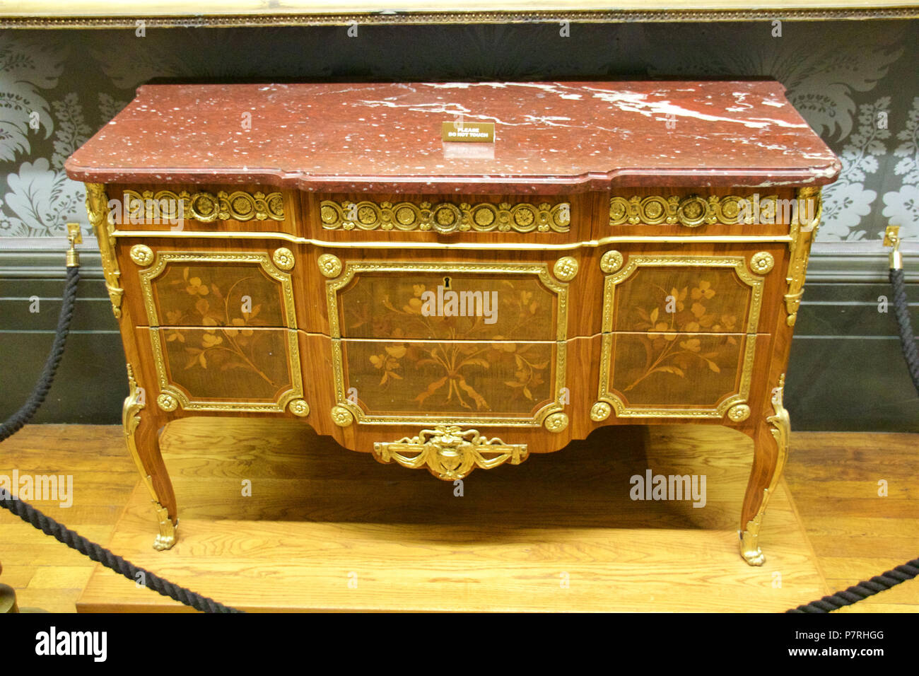 N/A. N/A 397 Walker Art Gallery, Liverpool 2016 - Commode Banque D'Images