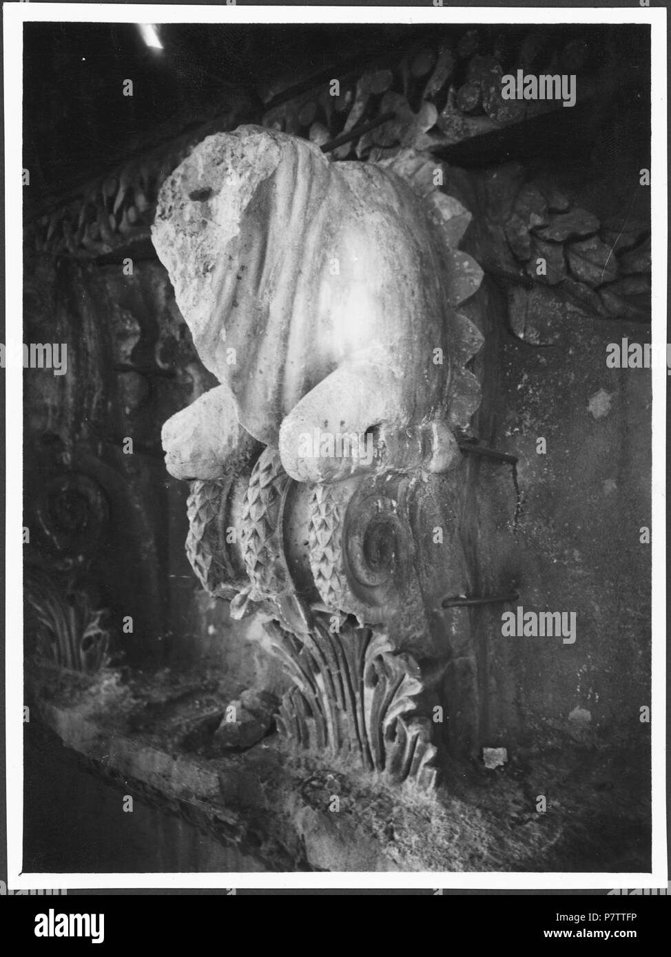 Liban, Baalbek : Tempel ; Detailansicht frites. à partir de 1933 jusqu'à 1934 74 CH-NB - Liban, Baalbek- Tempel - Annemarie Schwarzenbach - SLA-Schwarzenbach-A-5-03-010 Banque D'Images