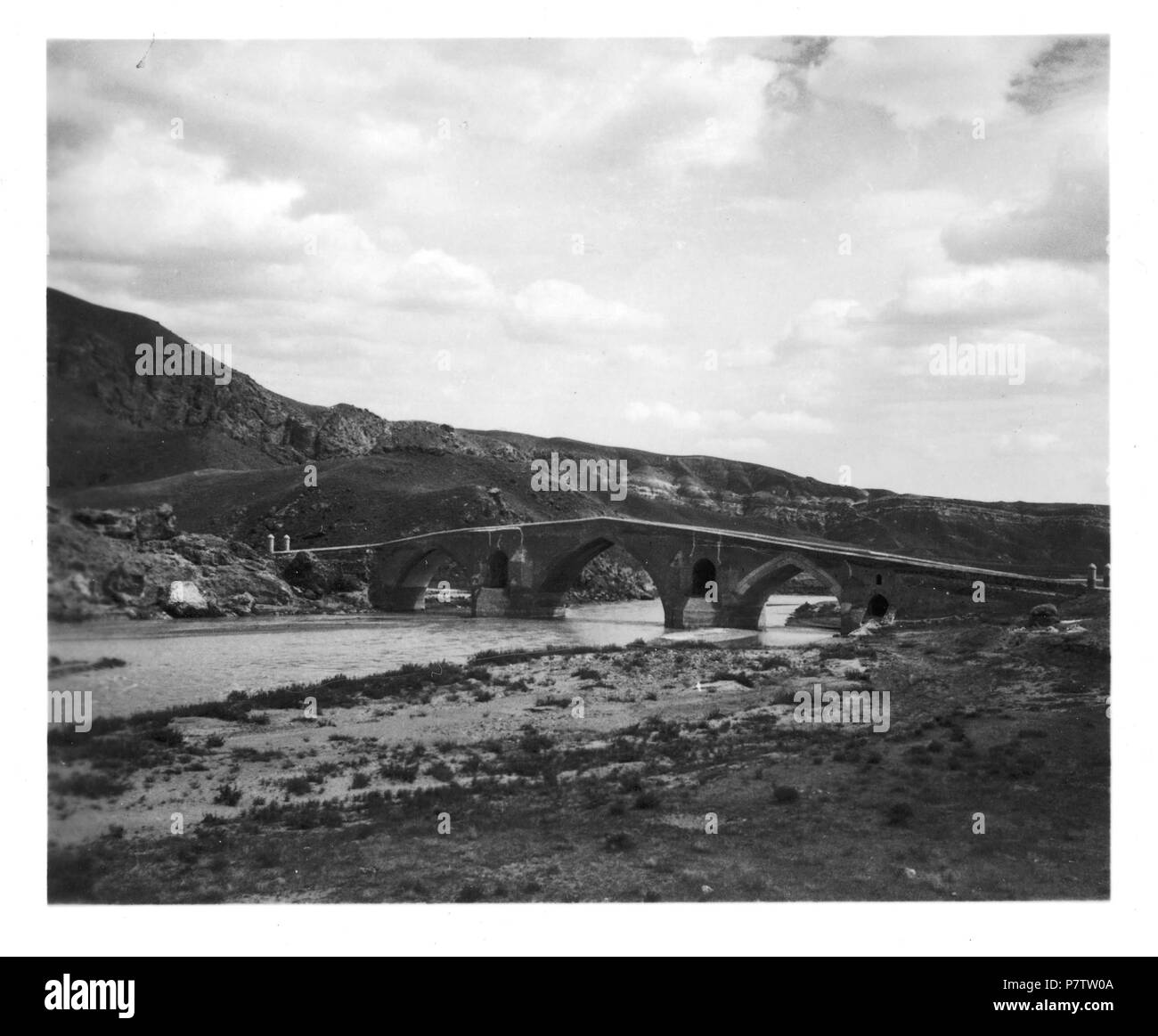 77 CH-NB - Persien, Persépolis- Brücke - Annemarie Schwarzenbach - SLA-Schwarzenbach-A-5-07-163 Banque D'Images