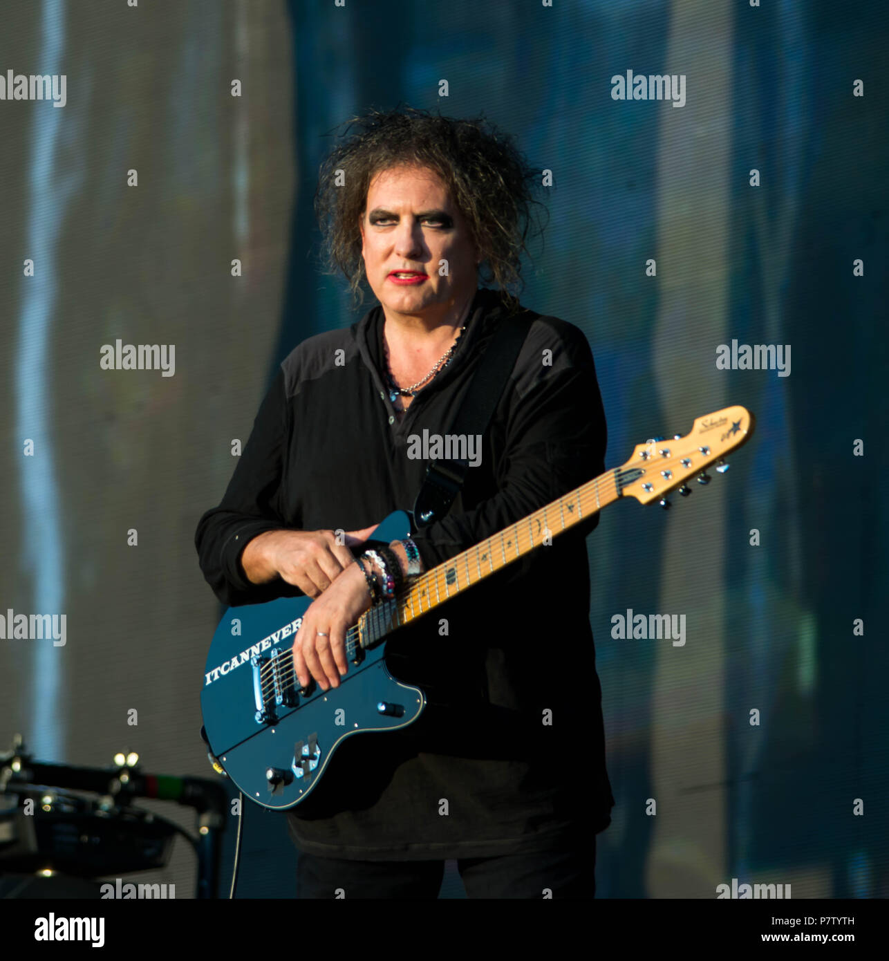 Hyde Park, Londres, Royaume-Uni. 7 juillet 2018. Robert Smith de The Cure effectue le jour 2 de l'heure d'été britannique Barclaycard présente dans Hyde Park. Michael Tubi/Alamy Live News Banque D'Images