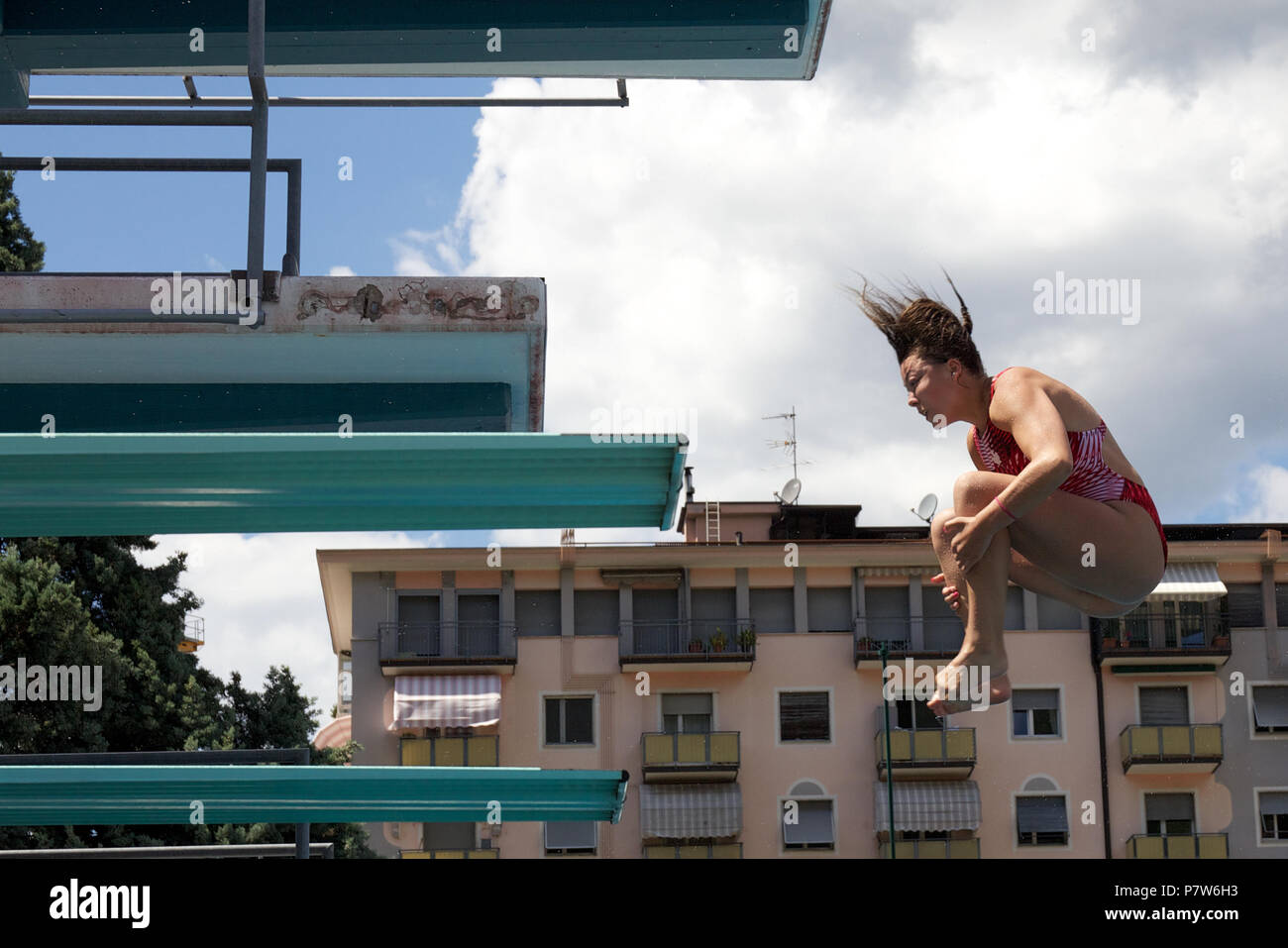 Bolzano, Italie. 07th, 2018 Juil. Maccool Ashley de Canada livre concurrence dans le tremplin 3m Femmes demi-finale sur deux jours de plongée au Lido de Bolzano, au cours de 24ème Grand Prix FINA à Bolzano, Italie, 07 juillet 2018. (PHOTO) Alejandro Sala/Alamy Live News Banque D'Images