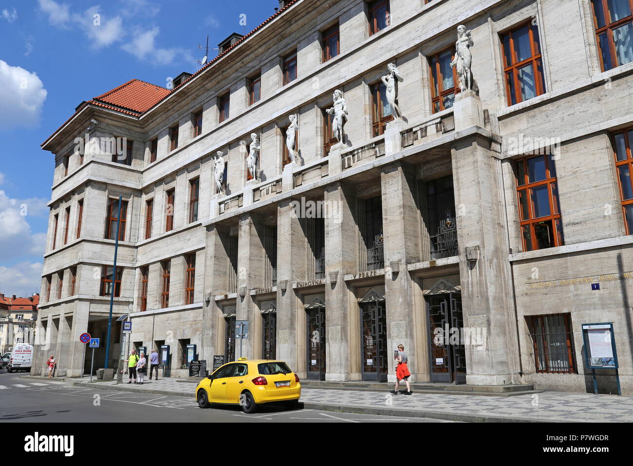 Bibliothèque Municipale, Mariánské Náměstí, Staré Město (vieille ville), Prague, Tchéquie (République tchèque), de l'Europe Banque D'Images