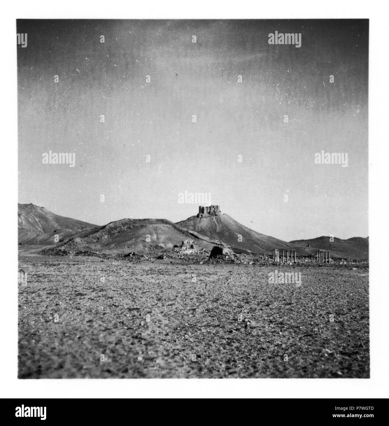 Syrie, Palmyre : Ruinen, Die Ruinen aus der Ferne. à partir de 1935 jusqu'à 1935 83 CH-NB - Syrie, Palmyre- Ruinen - Annemarie Schwarzenbach - SLA-Schwarzenbach-A-5-05-052 Banque D'Images