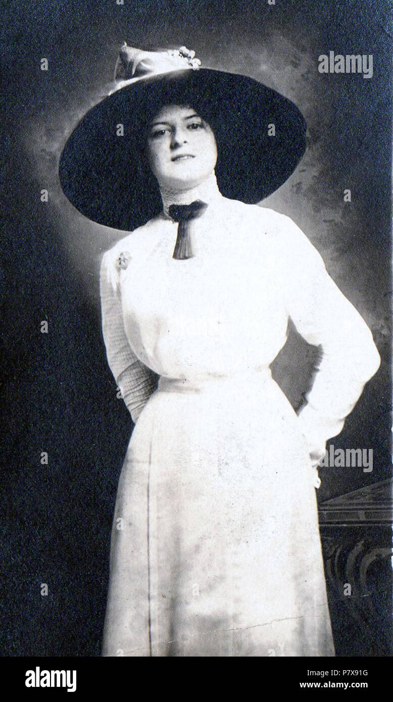 N/A. N/A 405 Femme en 1910 fashions Banque D'Images