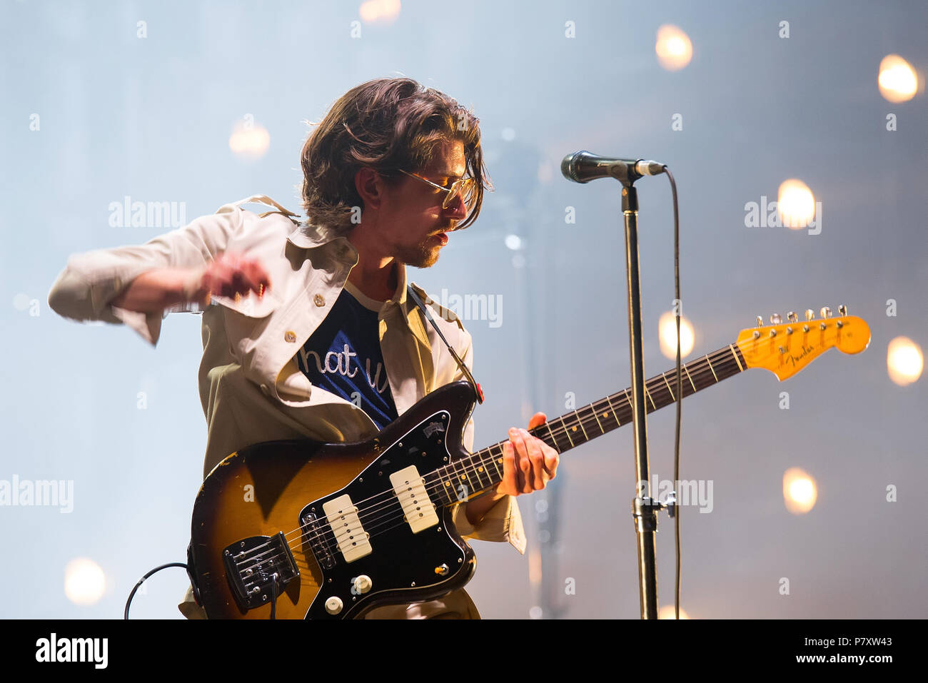 Barcelone - 2 juin : Arctic Monkeys (rock band) produisent en concert au Primavera Sound Festival le 2 juin 2018 à Barcelone, Espagne. Banque D'Images Barcelone - 2 juin : Arctic Monkeys (rock band) produisent en concert au Primavera Sound Festival le 2 juin 2018 à Barcelone, Espagne. Banque D'Images