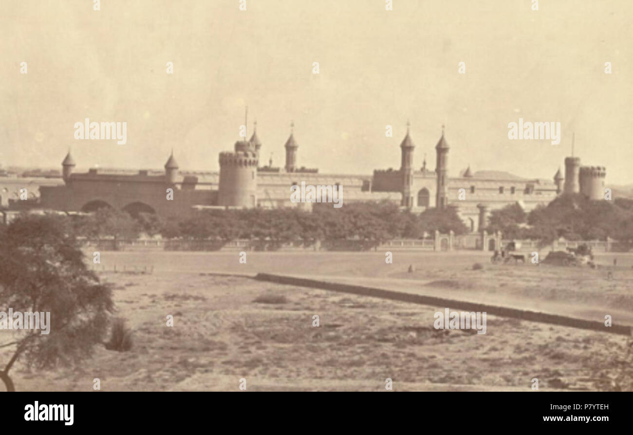 Anglais : Il s'agit d'une résolution et cultivés (jusqu'à 40  %  %  %  %  %  %  %  %  %  %  %  %  %  %  %  % du format original) version de Photo de la Gare de Lahore, l'Inde britannique-à aujourd'hui le Pakistan, prise par George Craddock dans les années 1880, une partie de la collection de vues d'architecture Bellew. Et de l'Inde orientale Office Collection. British Library. Sanjay Tiwari 19:07, 29 septembre 2006 (UTC) . Années 1880, la gare de Lahore 240 s1880 Banque D'Images