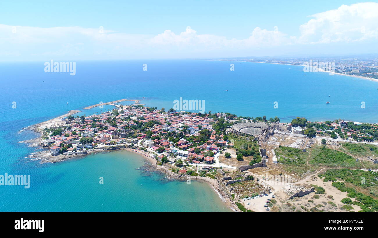 Vue aérienne de la ville de Side Antalya Turquie Banque D'Images