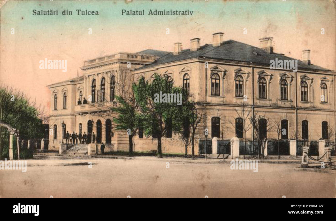 Anglais : l'ancien palais à Tulcea, illustré par une photo du début du xxe siècle. Le bâtiment historique a été construit entre 1863-1865 et aujourd'hui il abrite le Musée d'Art à Tulcea. Român : Fostul Palat Comptabilité/ din Tulcea, într-o de la începutul ilustrat secolului al XX-lea. Cldirea-monument ridicat între anii, lieu historique national du Canada, 1863-1865 gzduiete în prezent Muzeul din'Art de Tulcea. Il s'agit d'une photo d'un monument historique en judeul Tulcea, classés avec nombre TL-II-M-A-05973 . Au début du xxe siècle. 300 Pasei Palatul de Tulcea - Muzeul de Arta Banque D'Images