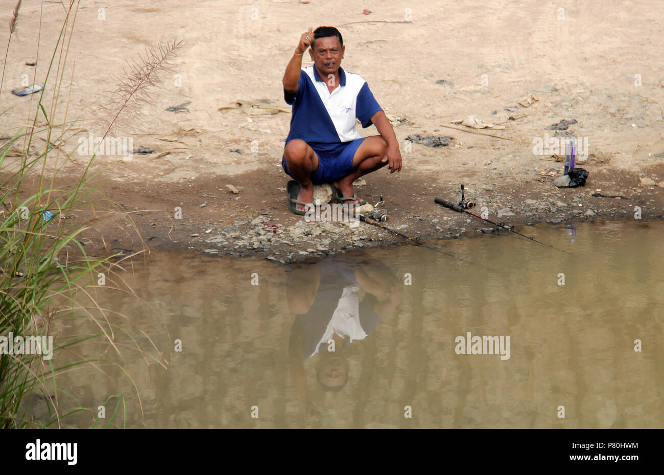 Les pêcheurs à Bandung, Indonésie. Banque D'Images