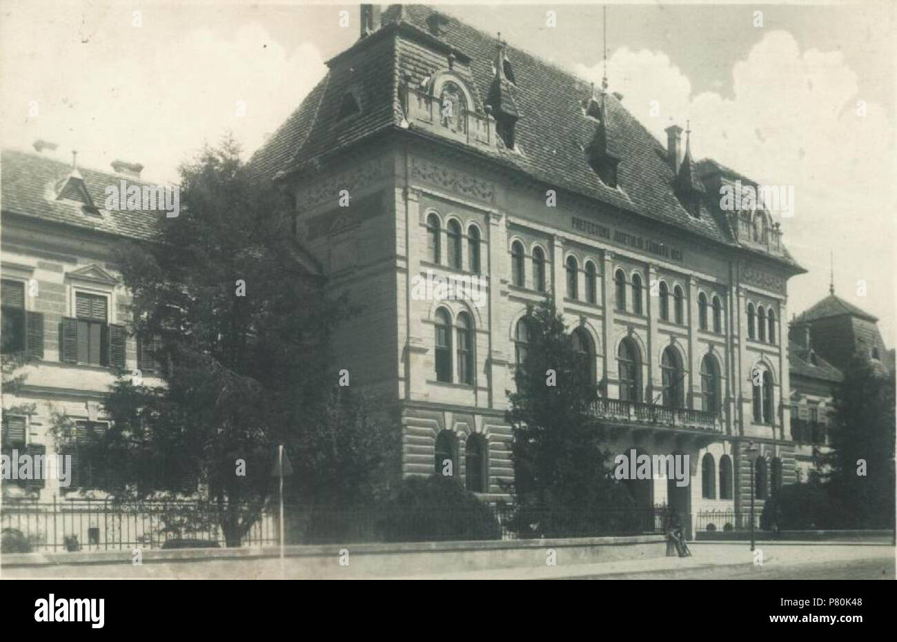 Anglais : Technical High School en Târnveni, l'ancien comté de Mic La Târnava Hall pendant la période d'interbelic. Român : Colegiul Tehnic din Târnveni judeului prefectur apartment, un interbelic La Târnava în perioada Mic. Au début du xxe siècle. 320-colegiutehnic Prefectura31 Banque D'Images