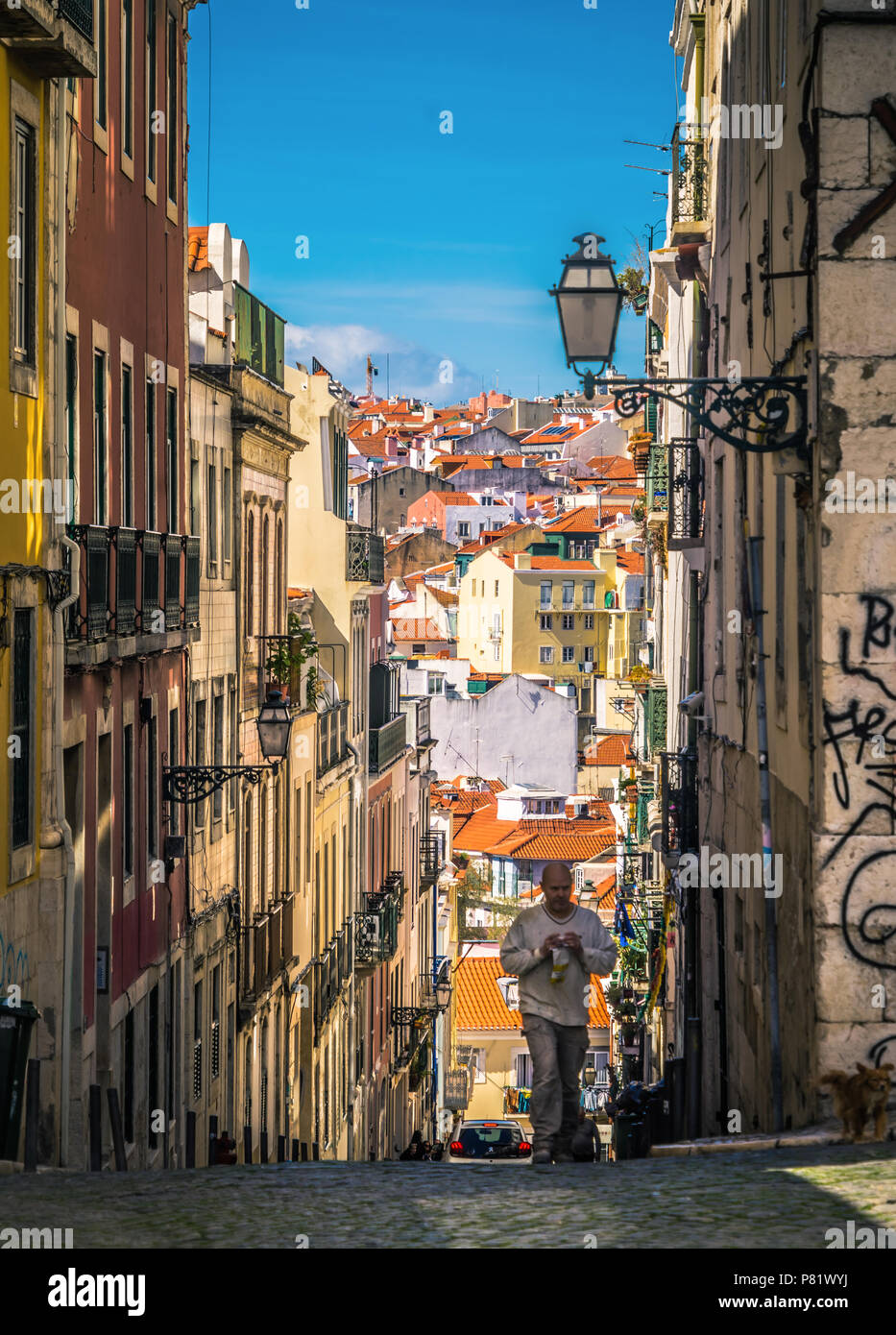 Lisbonne, Portugal, dans la rue de Bairro Alto Banque D'Images