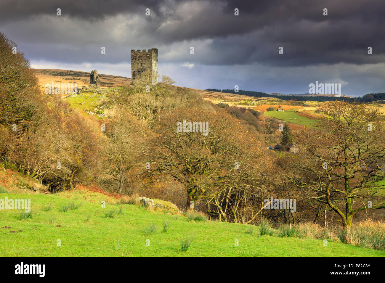 Château de Dolwyddelan dans le parc national de Snowdonia au Pays de Galles. Banque D'Images