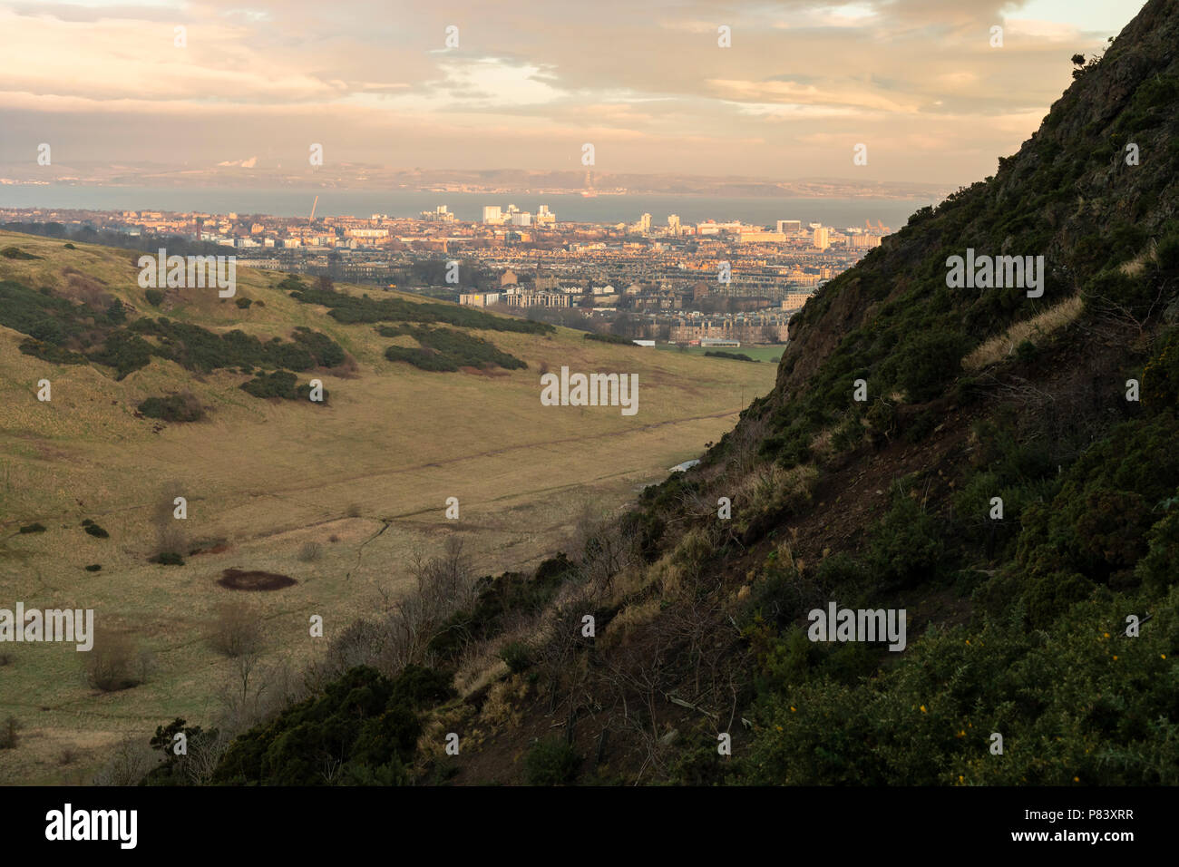 Vue paysage du siège d'Arthur et Holyrood Park à Édimbourg, Écosse, Royaume-Uni Banque D'Images
