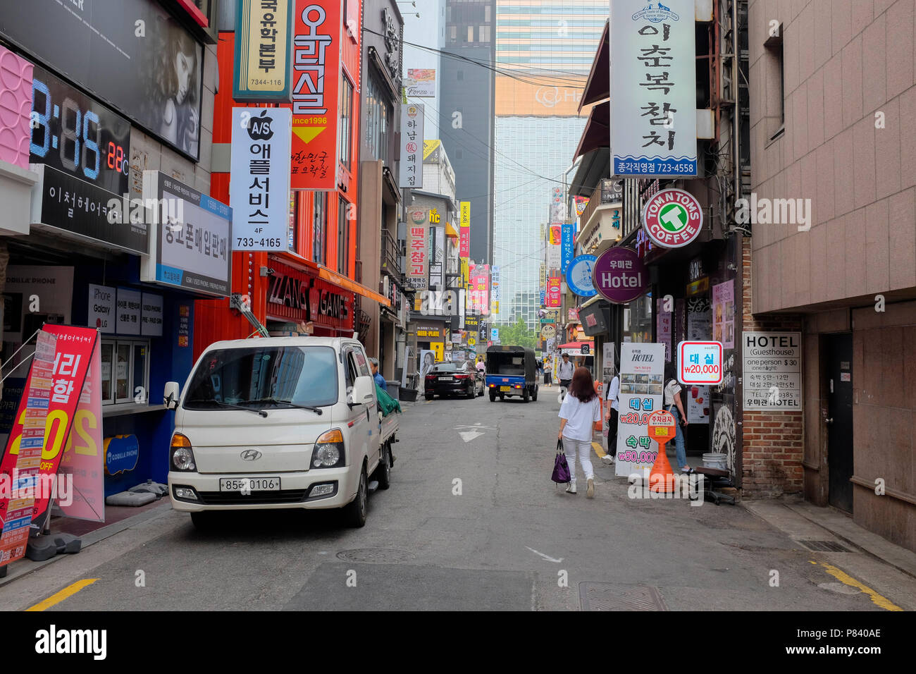 Myeongdong seoul shopping magasins boutique Banque de photographies et ...