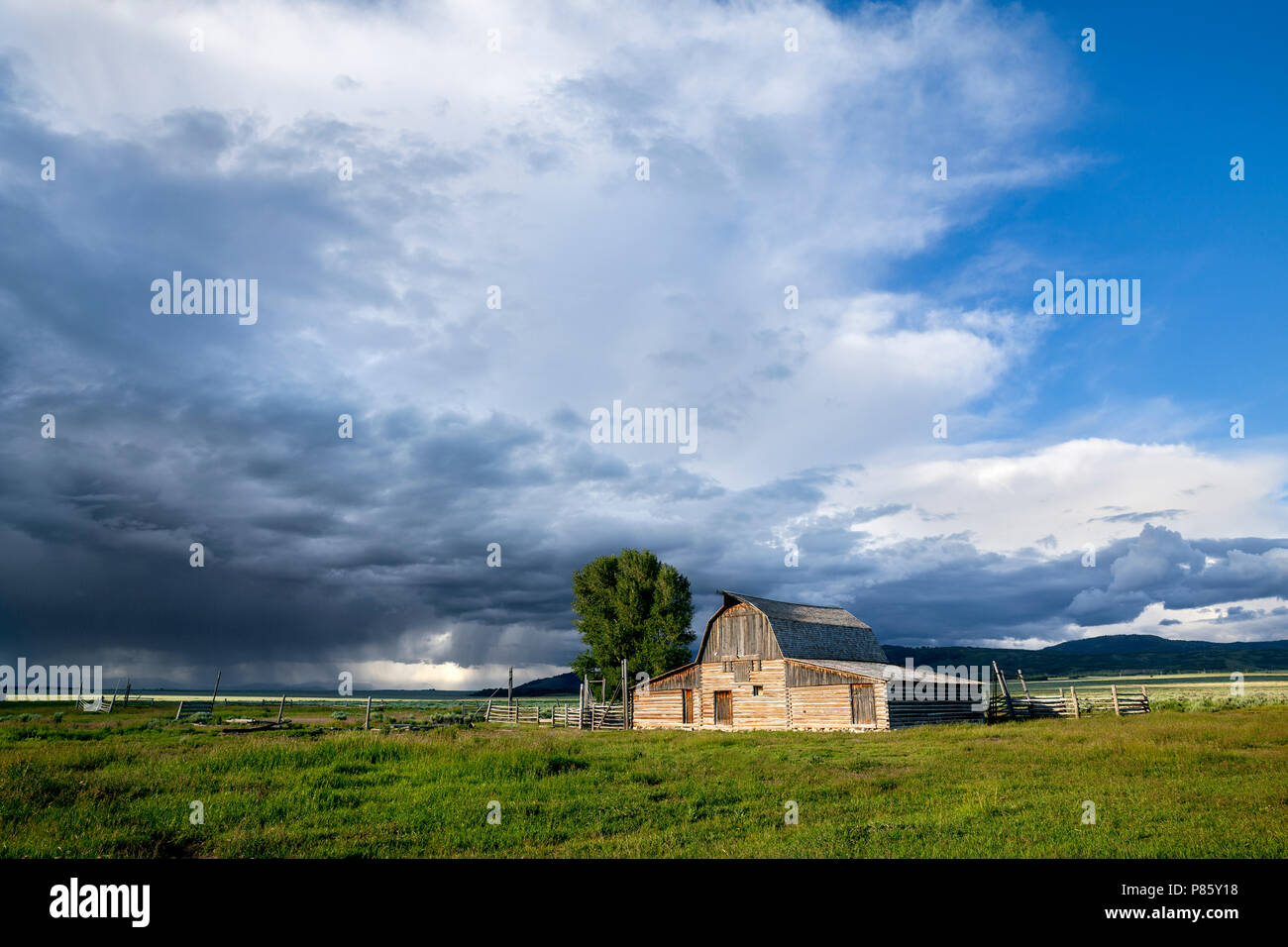 WY02773-00...WYOMING - bâtiment historique à Grand Teton National Park le long de Mormon Road. Banque D'Images