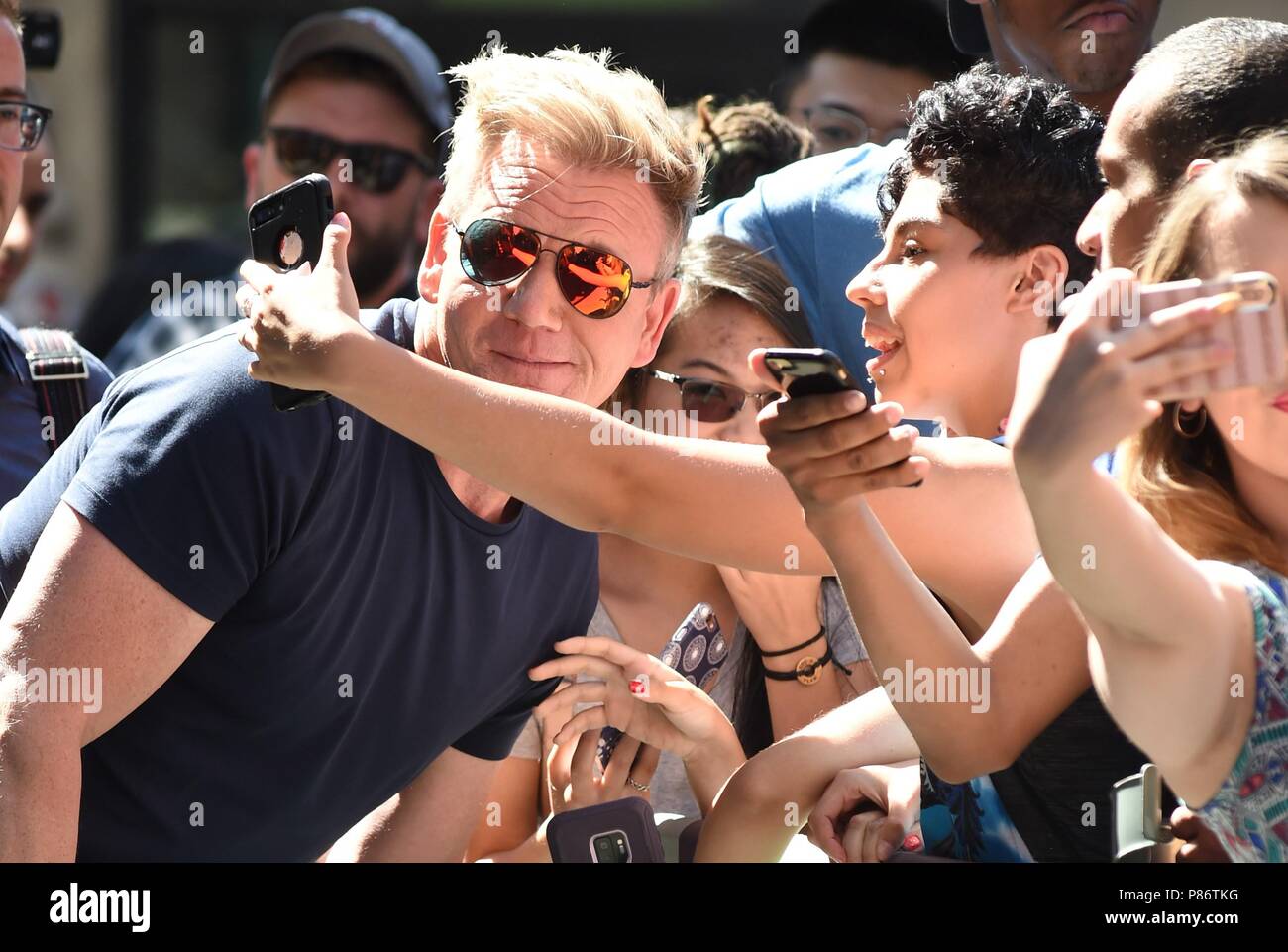 New York, NY, USA. 09 juillet 2018. Gordon Ramsay dehors et environ pour la célébrité Candids - MON, New York, NY Le 9 juillet 2018. Credit : Kristin Callahan/Everett Collection/Alamy Live News Banque D'Images