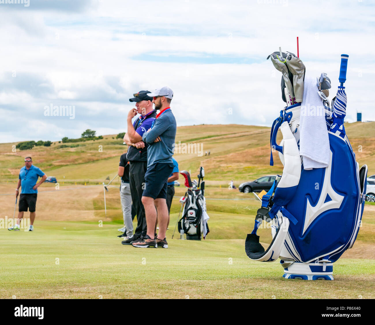 Gullane, UK. 10 juillet 2018. Investissements Standard Aberdeen Scottish Open Golf Championship derniers préparatifs, Gullane, East Lothian, Ecosse, Royaume-Uni, le 10 juillet 2018. La phase finale des préparatifs sont en cours pour la 5ème tournée européenne à la série Rolex Golf Gullane en préparation pour le début du championnat ouvert du 12 au 15 juillet. Les golfeurs professionnels exerçant sur le vert Banque D'Images