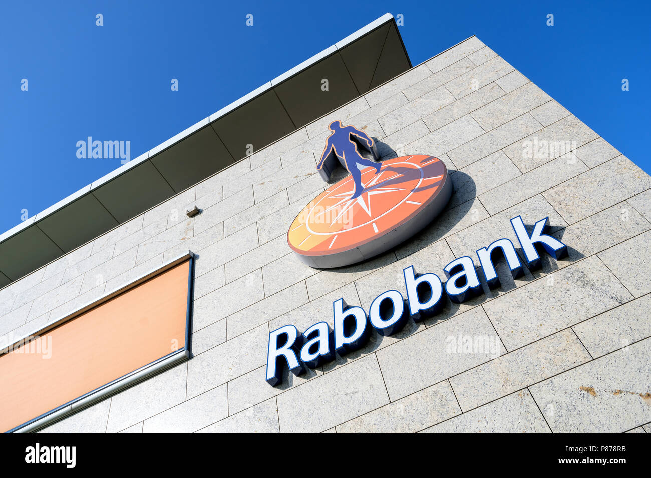 Rabobank signe en direction générale. Rabobank est la deuxième plus grande banque des Pays-Bas en termes de l'actif total. Banque D'Images