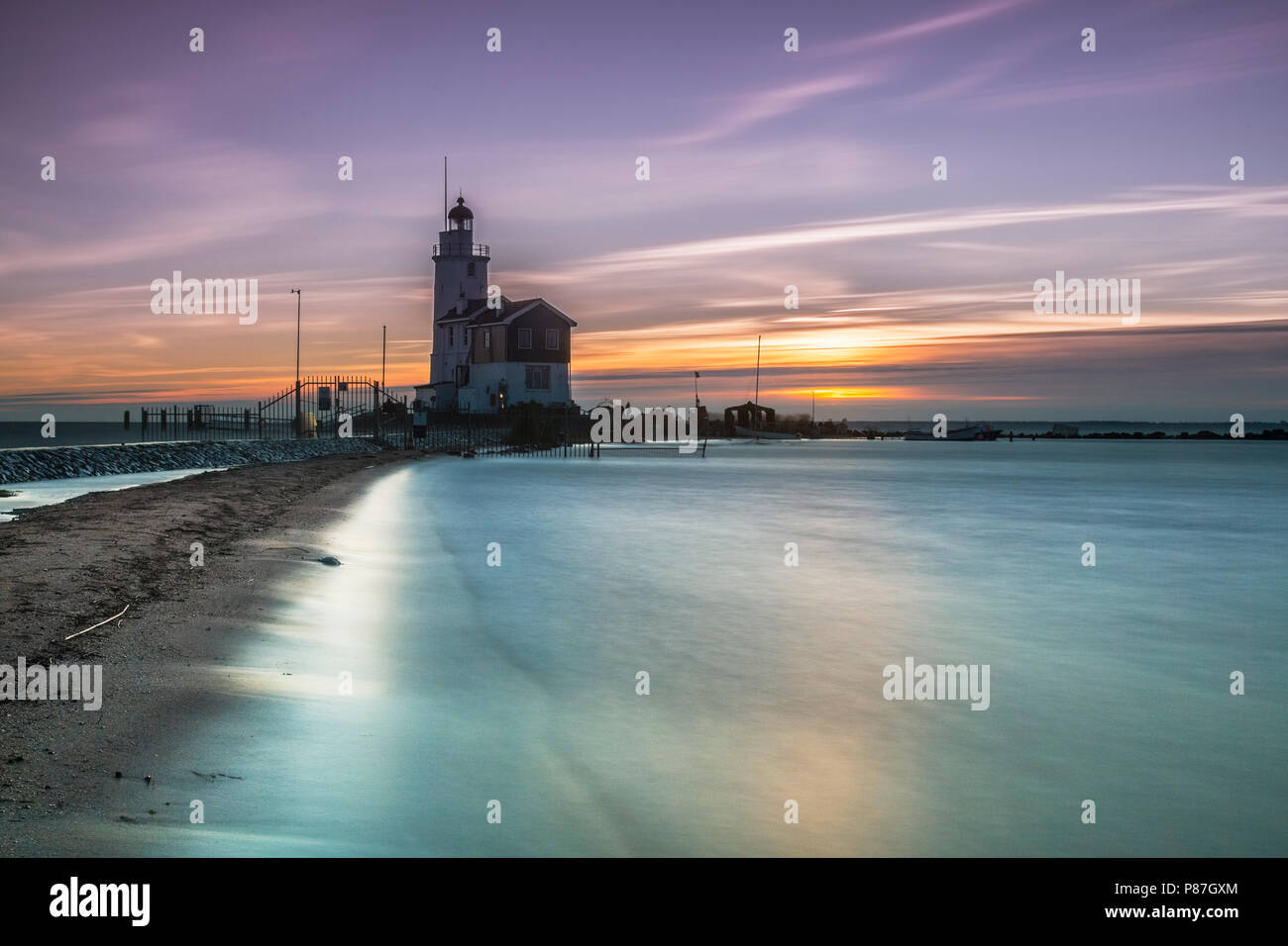 Vuurtoren 'Paard van Marken Nederland', 'Phare Paard van Marken Pays-Bas Banque D'Images