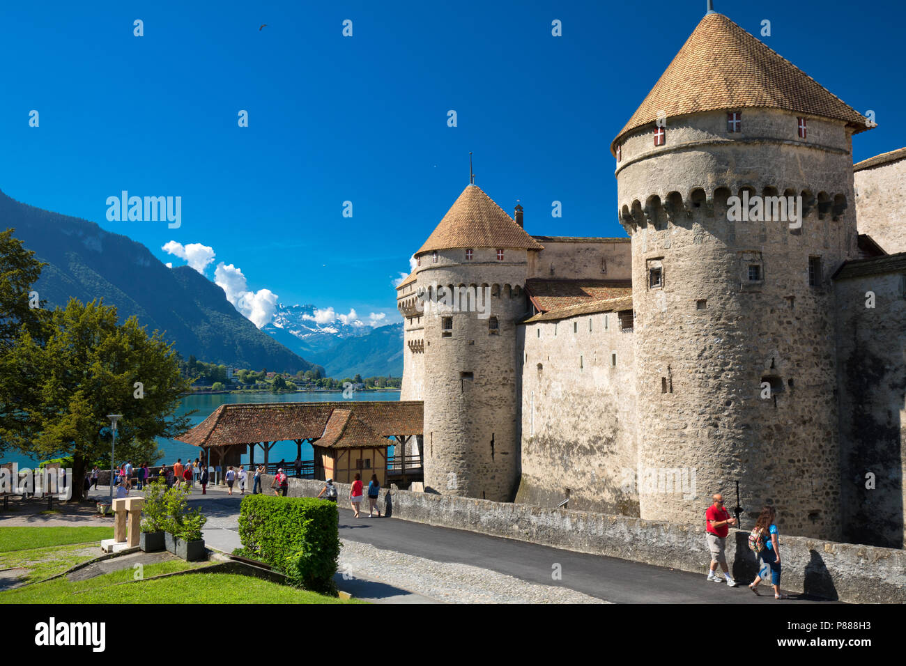 VEYTAUX, SUISSE - juin1, 2018 - Célèbre château de Chillon au bord du Lac Léman, près de Montreux, Suisse, Europe. Banque D'Images