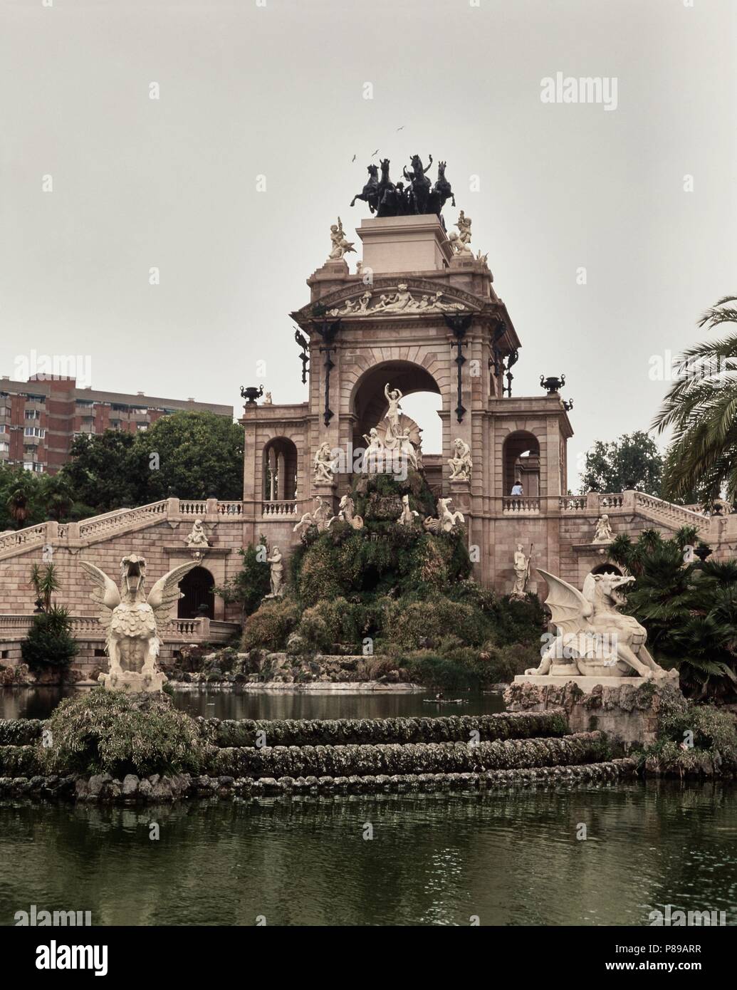 Conjunto de la Fuente de Cascada del nacimiento de Vénus. Parque de la Ciutadella, Barcelone. Banque D'Images