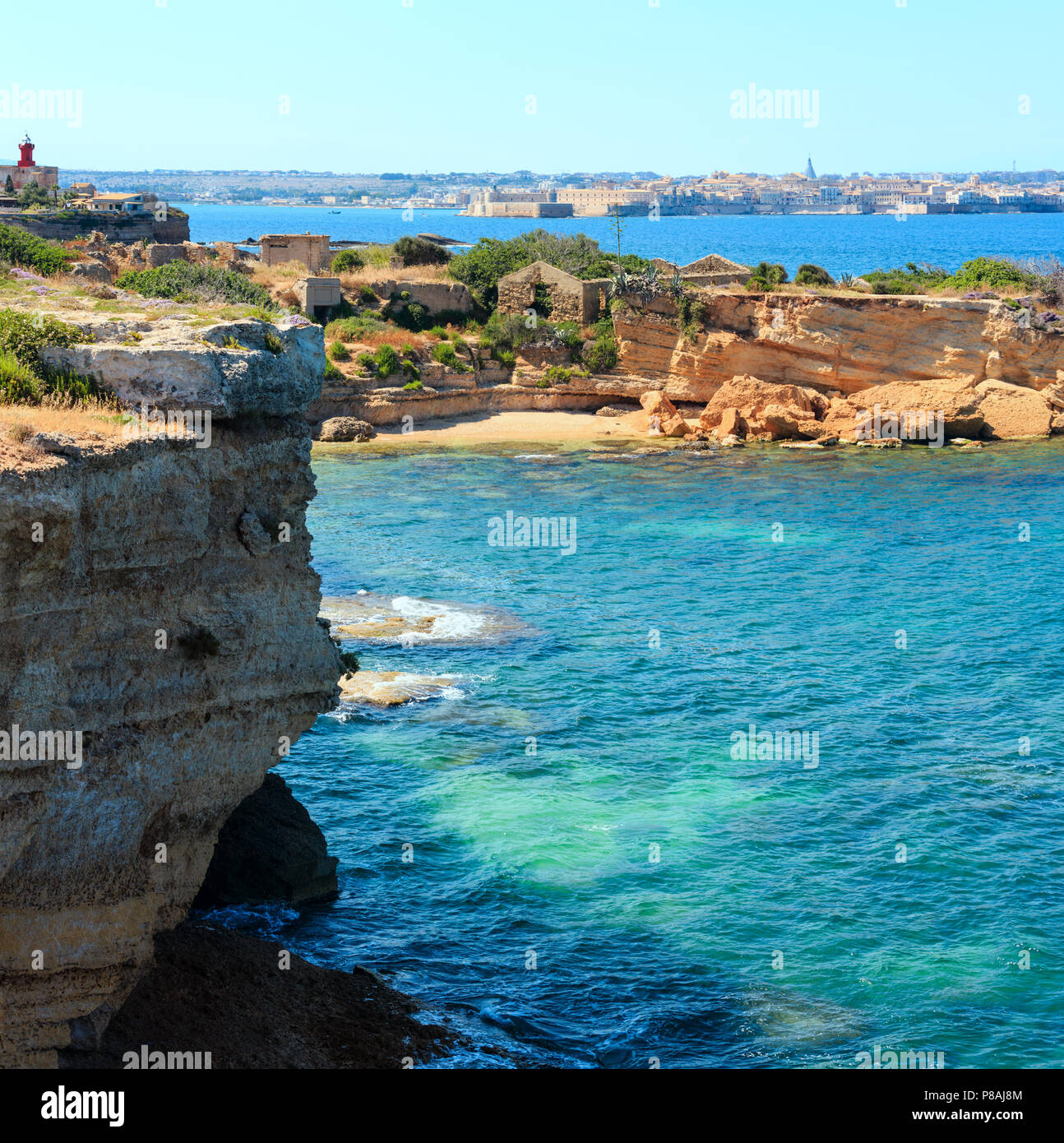 Plage De Spiaggia Massolivieri Paysage De Mer En Ete Syracuse Sicile Italie Photo Stock Alamy