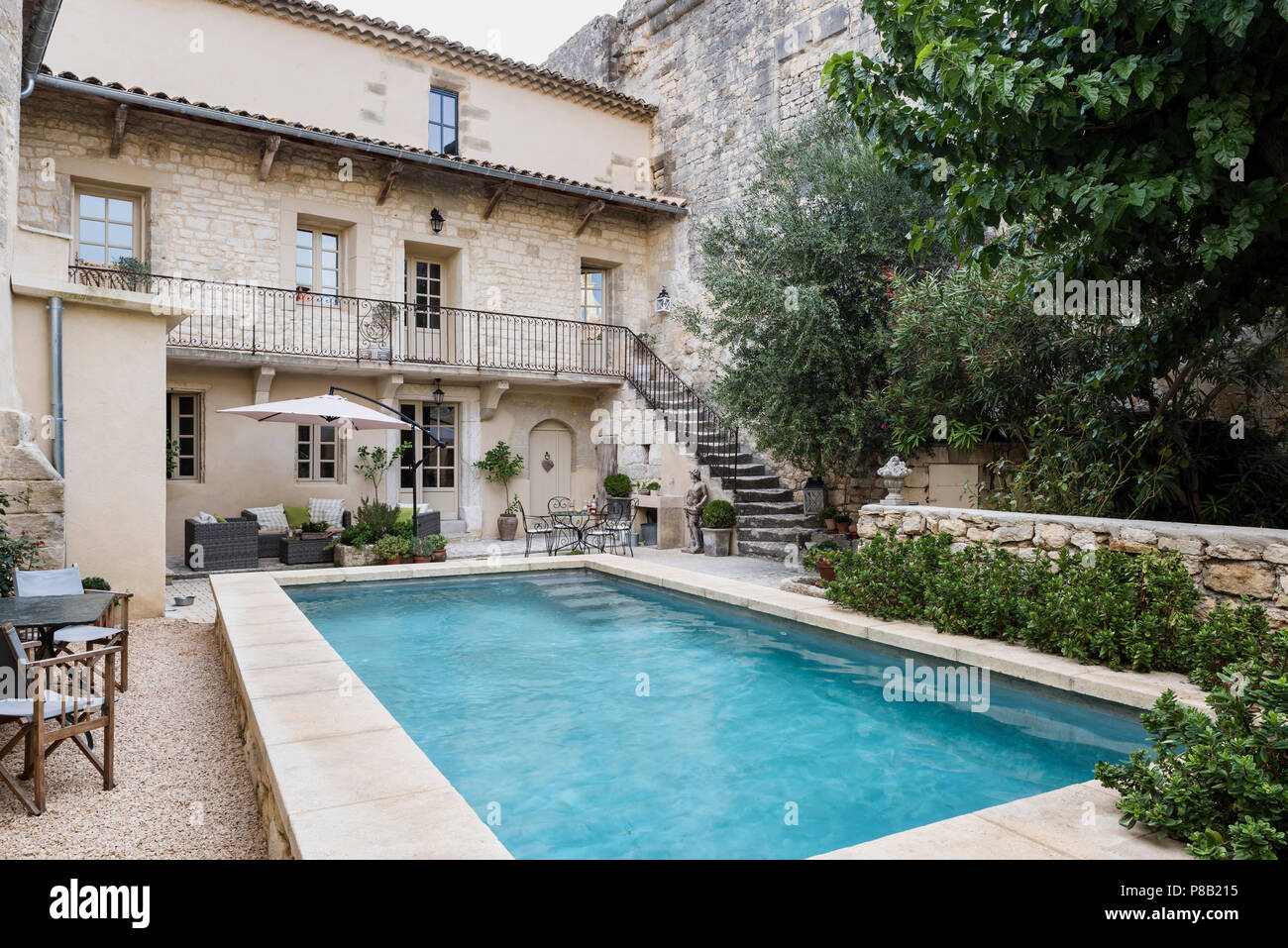 Piscine De luxe du 18ème siècle avec des mesures pour la conversion de l'usine d'olive Banque D'Images