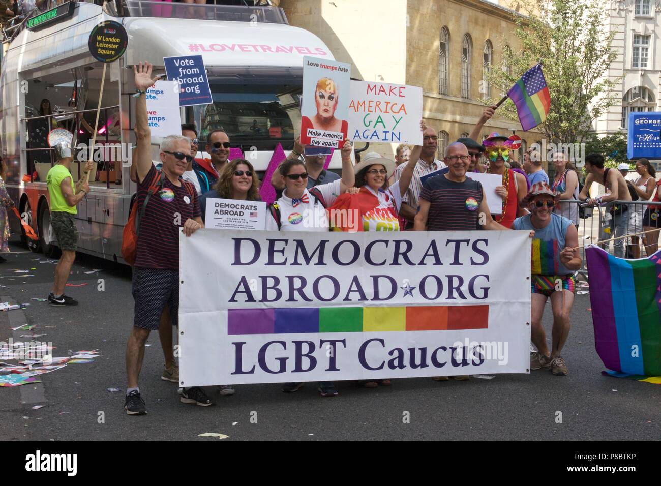 Democrats Abroad caucus LGBT à la Pride Parade 2018 à Londres Banque D'Images
