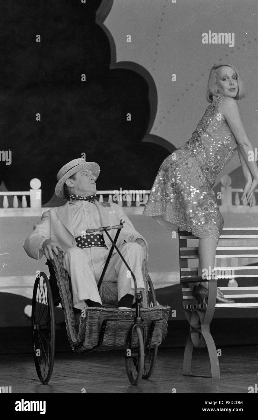 Le petit ami (1971) Date : 1971 Banque D'Images