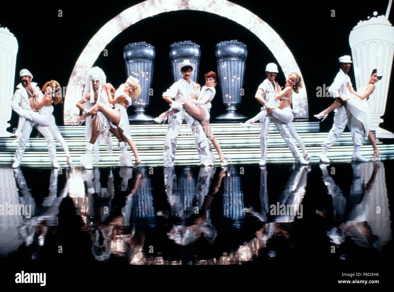 Can't Stop the Music (1982), les gens du village Date : 1980 Banque D'Images