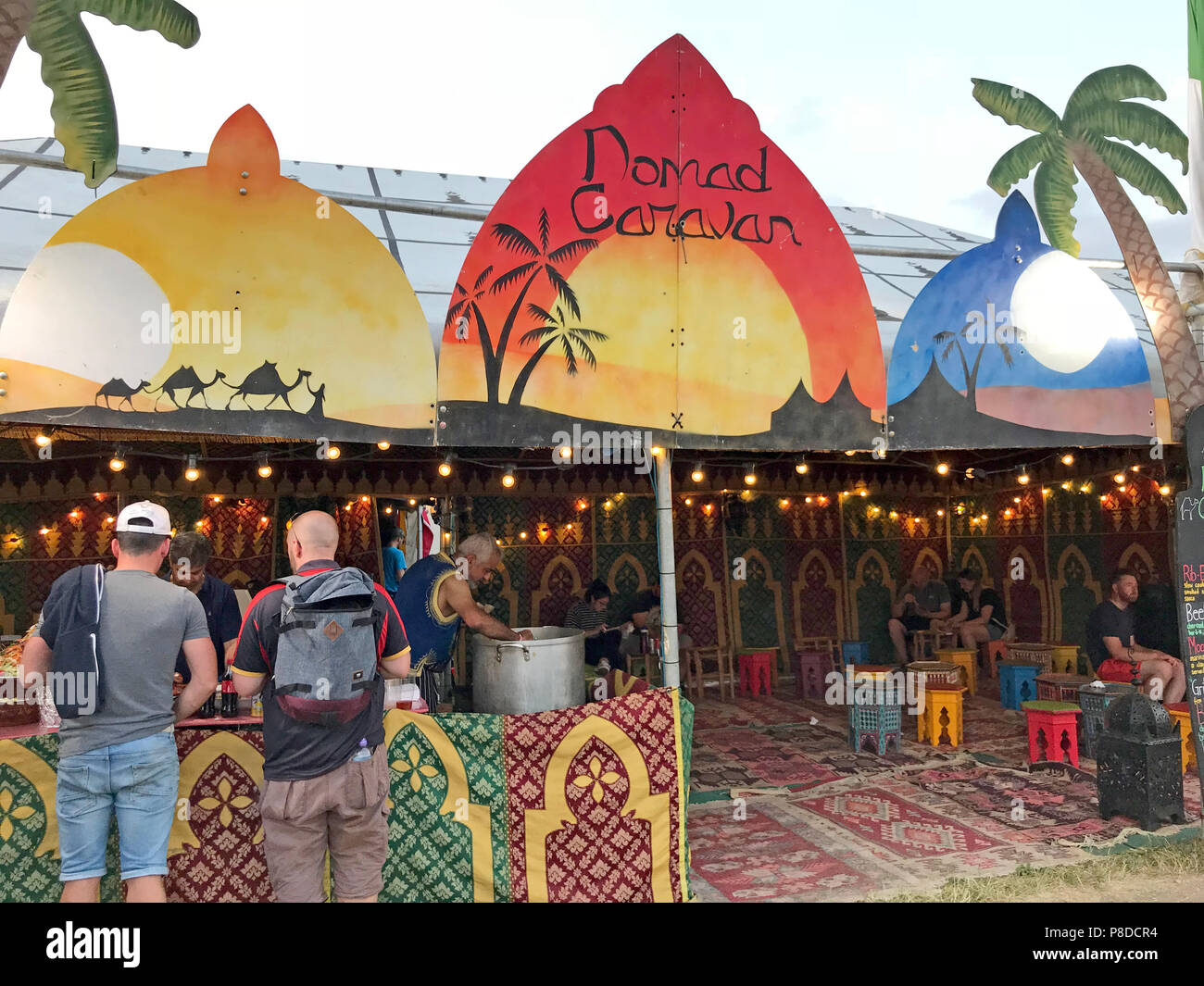 L'Afrique du Nord et de l'infusion Turque, Nomad à Silverstone Woodlands Caravan F1, Northampton, England, UK Banque D'Images