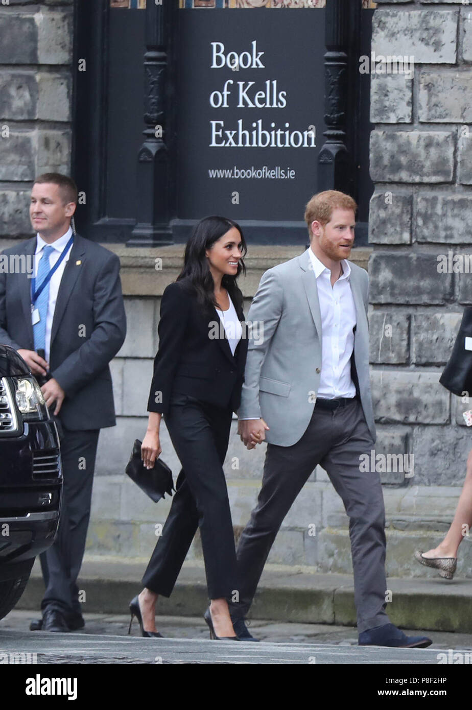 Le duc et la duchesse de Kent arriver au Livre de Kells Exposition au Trinity College pendant leur visite à Dublin, Irlande. Banque D'Images