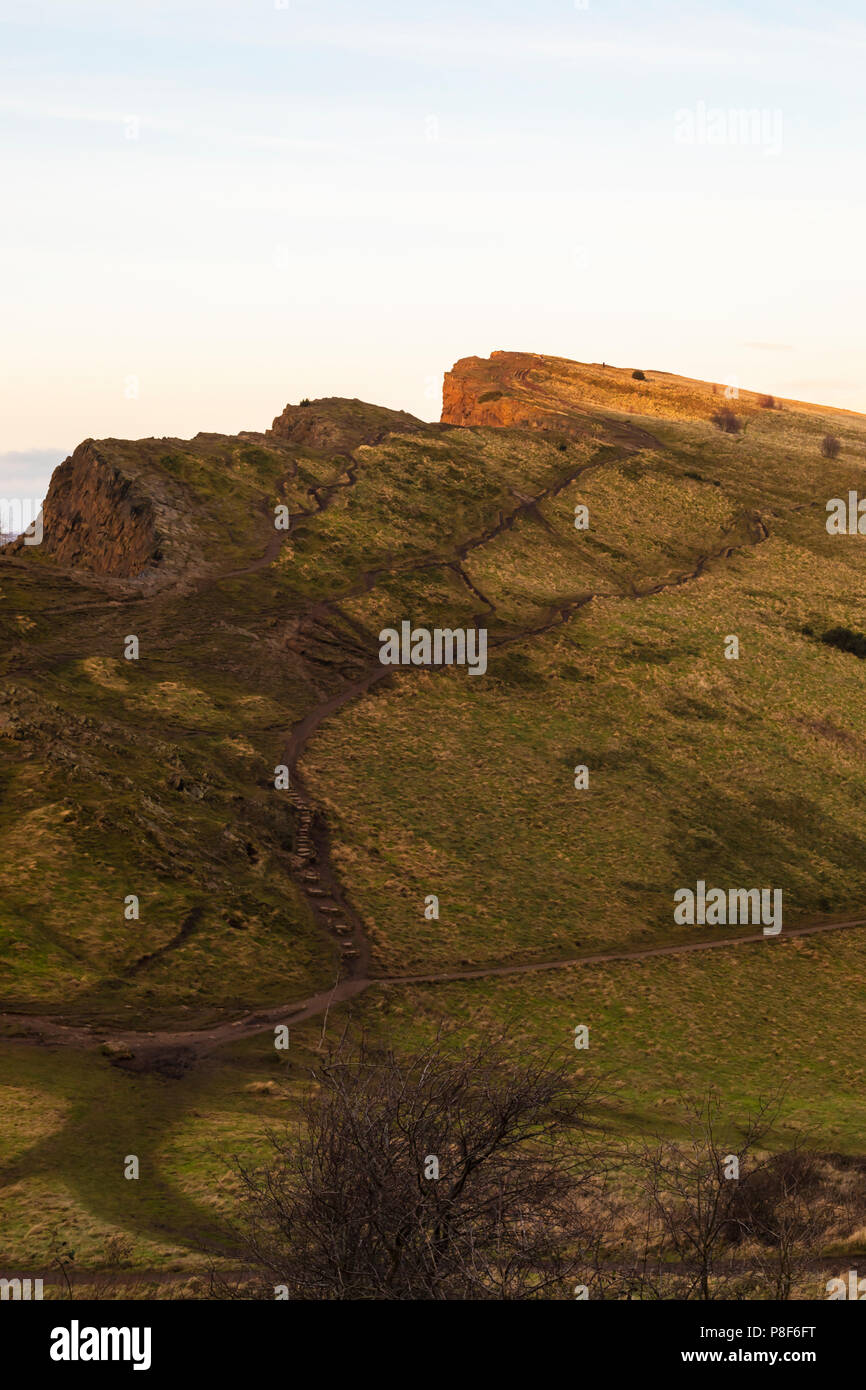 Vue paysage du siège d'Arthur et Holyrood Park à Édimbourg, Écosse, Royaume-Uni Banque D'Images