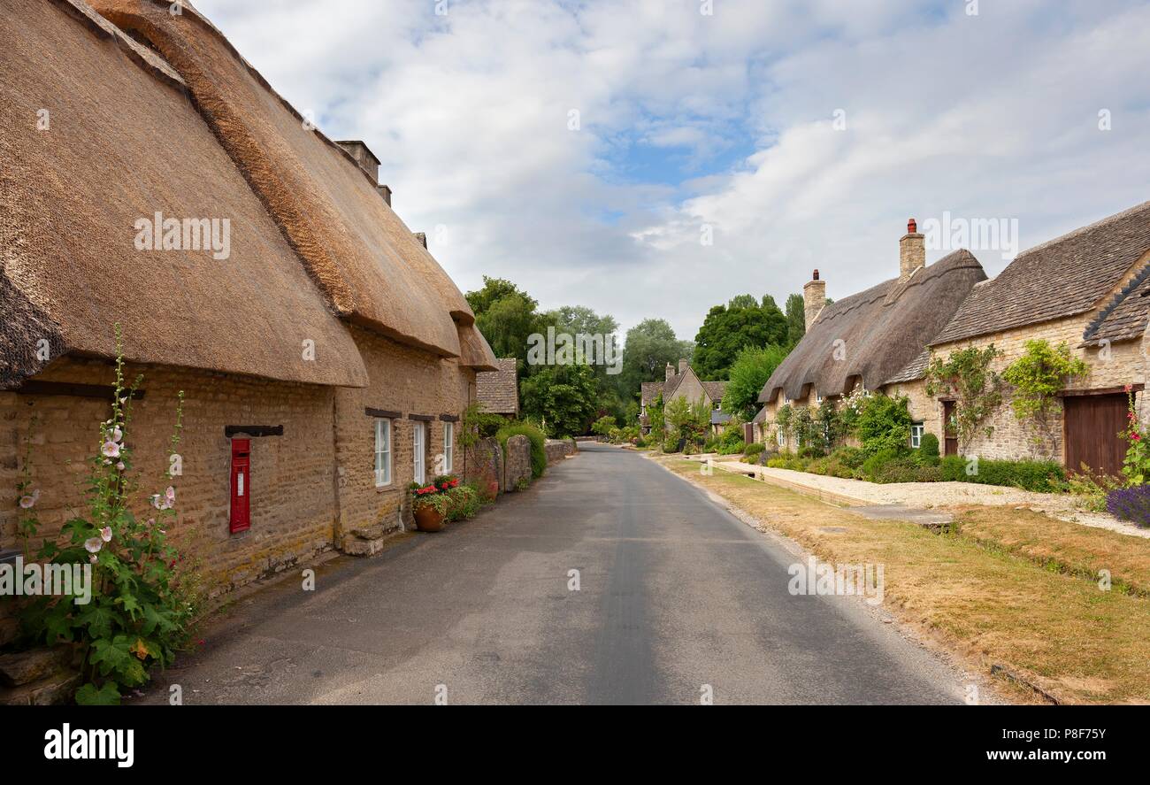 Minster Lovell village, Cotswolds, Oxfordshire, Angleterre Banque D'Images