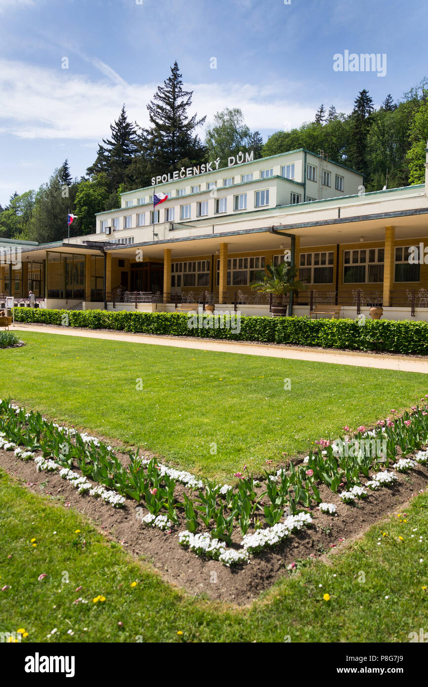 Spolecensky dum - Chambre sociale, ville thermale Luhacovice, République Tchèque Banque D'Images