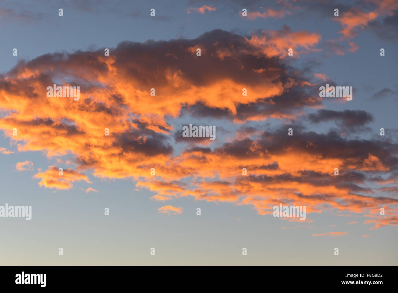 Nuages rouges au lever du soleil au Mexique Banque D'Images